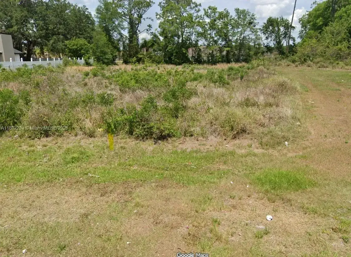 58 CARDONA DR, Kissimmee FL 34758 photo 2