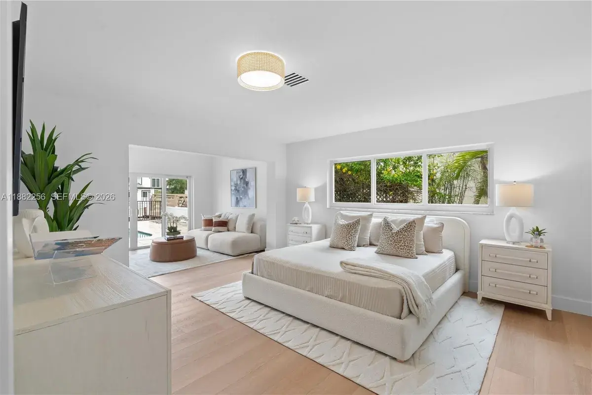 3341 NE 38th St, Fort Lauderdale FL 33308