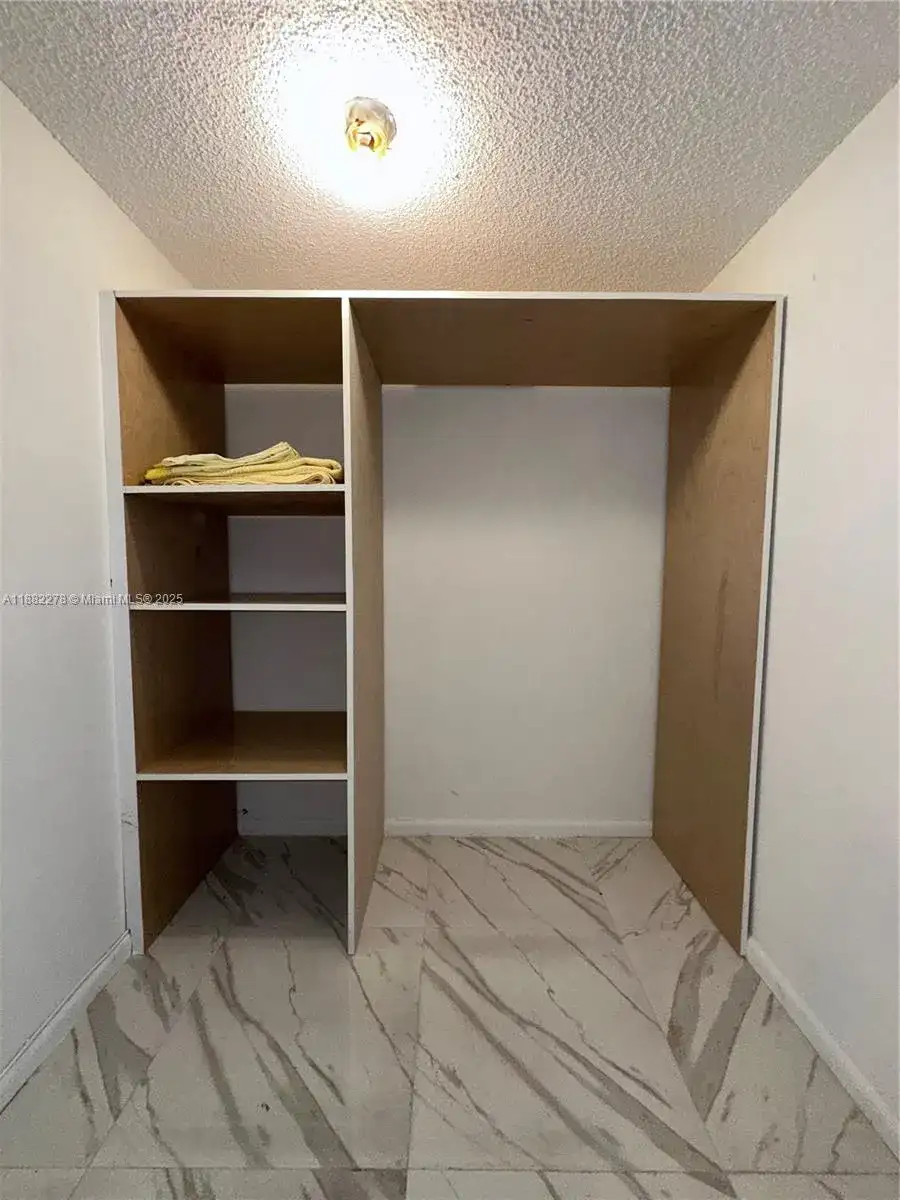 2800 Somerset Dr # 403J, Lauderdale Lakes FL 33311 photo 4