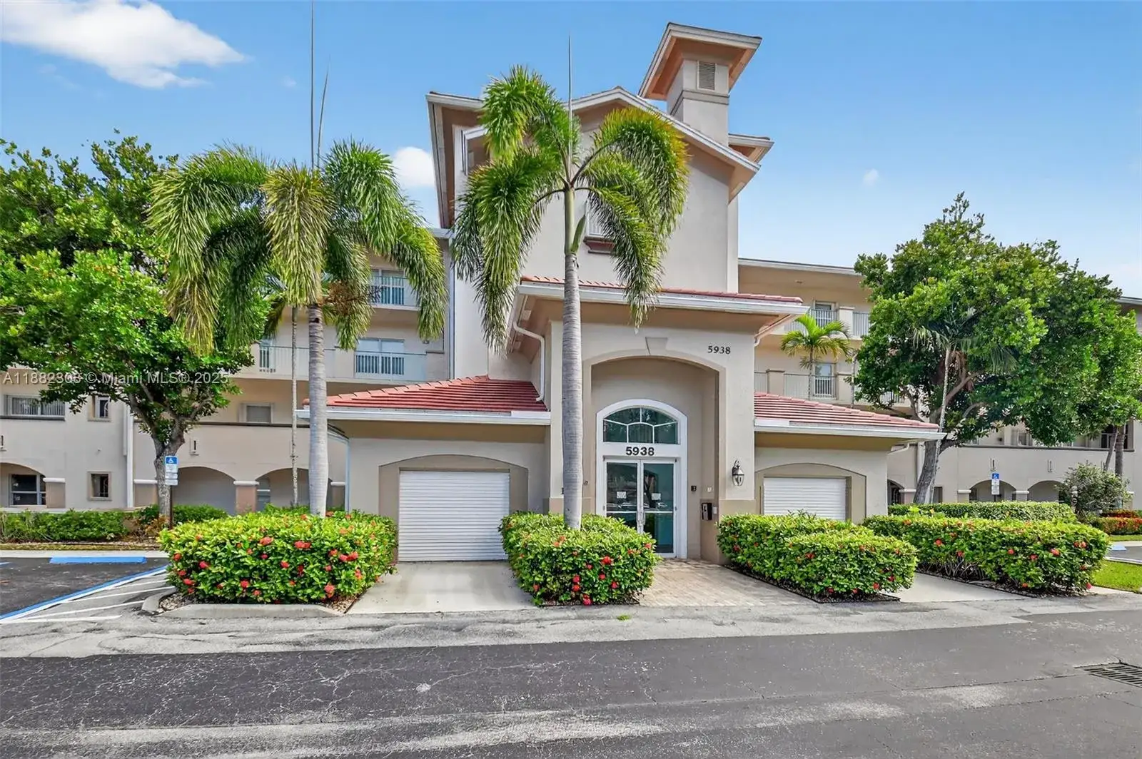 5938 Crystal Shores Dr # 103, Boynton Beach FL 33437