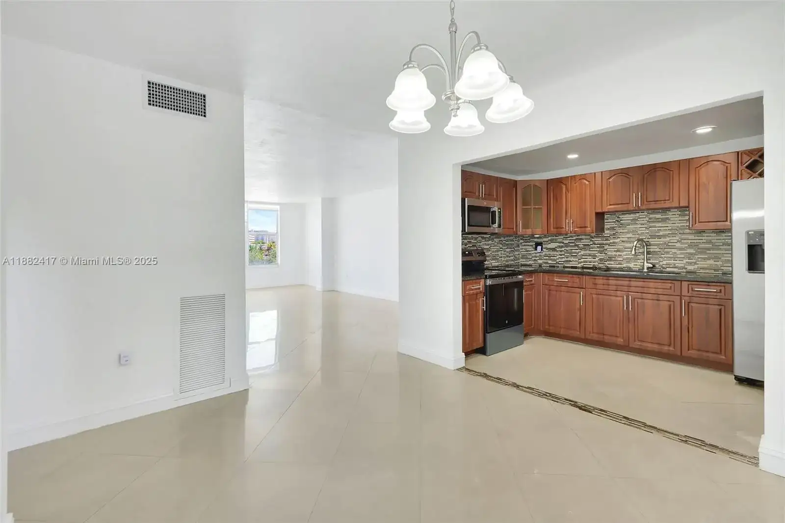 1475 NE 125th Ter # 408H, North Miami FL 33161 photo 3