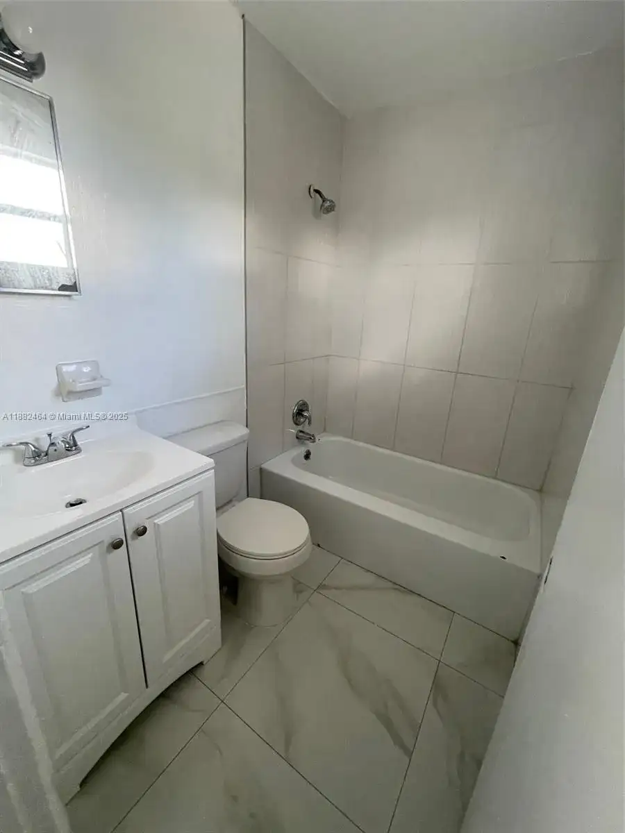 1102 S K St # 10, Lake Worth FL 33460 photo 4