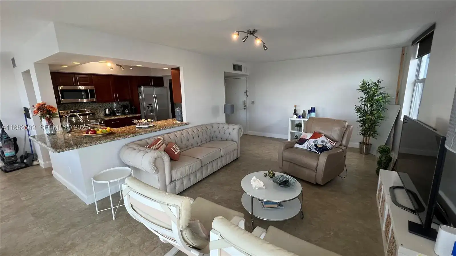 16570 NE 26th Ave # 4A, North Miami Beach FL 33160 photo 5