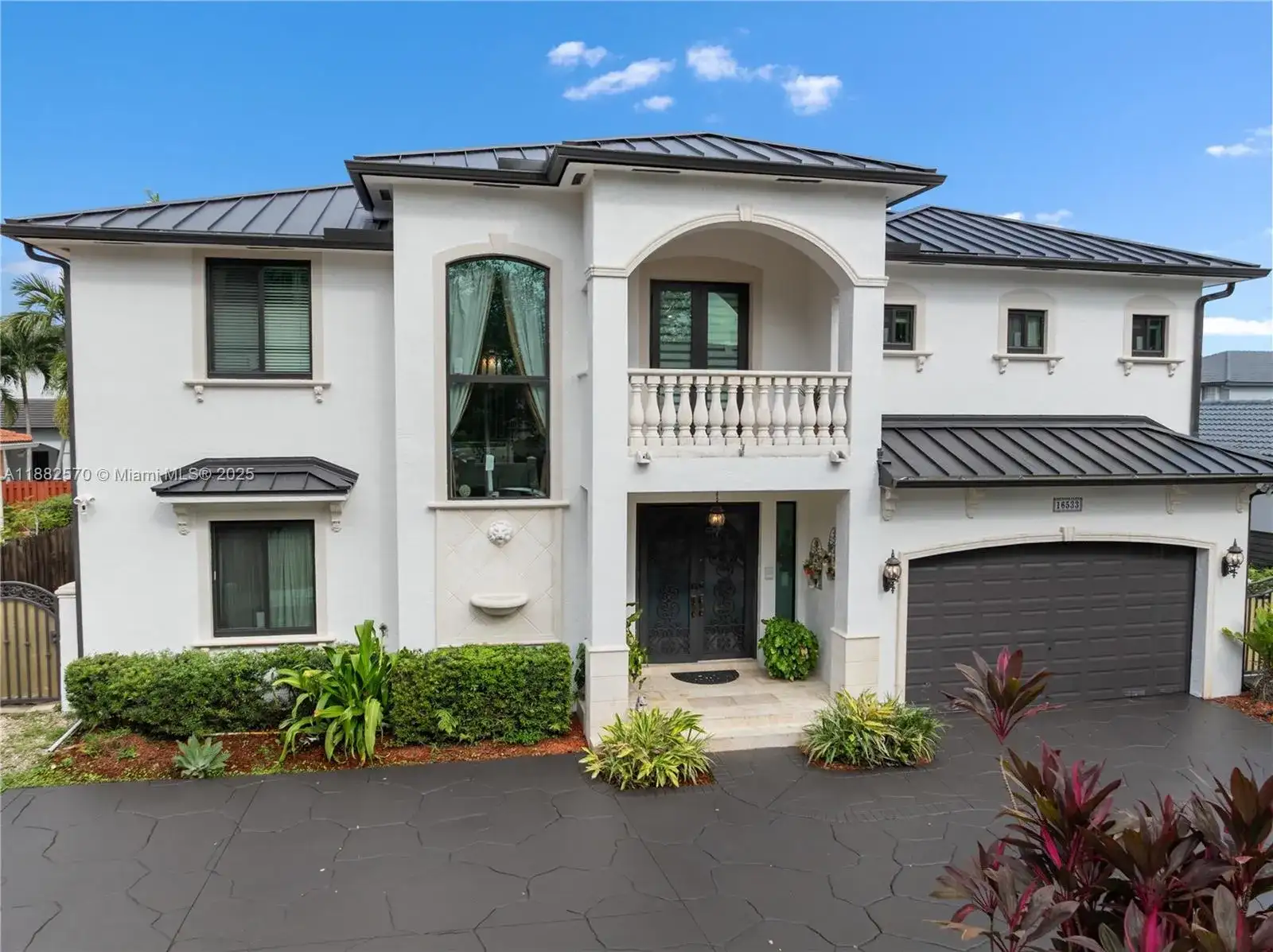 16533 NW 77th Path, Miami Lakes FL 33016 photo 3