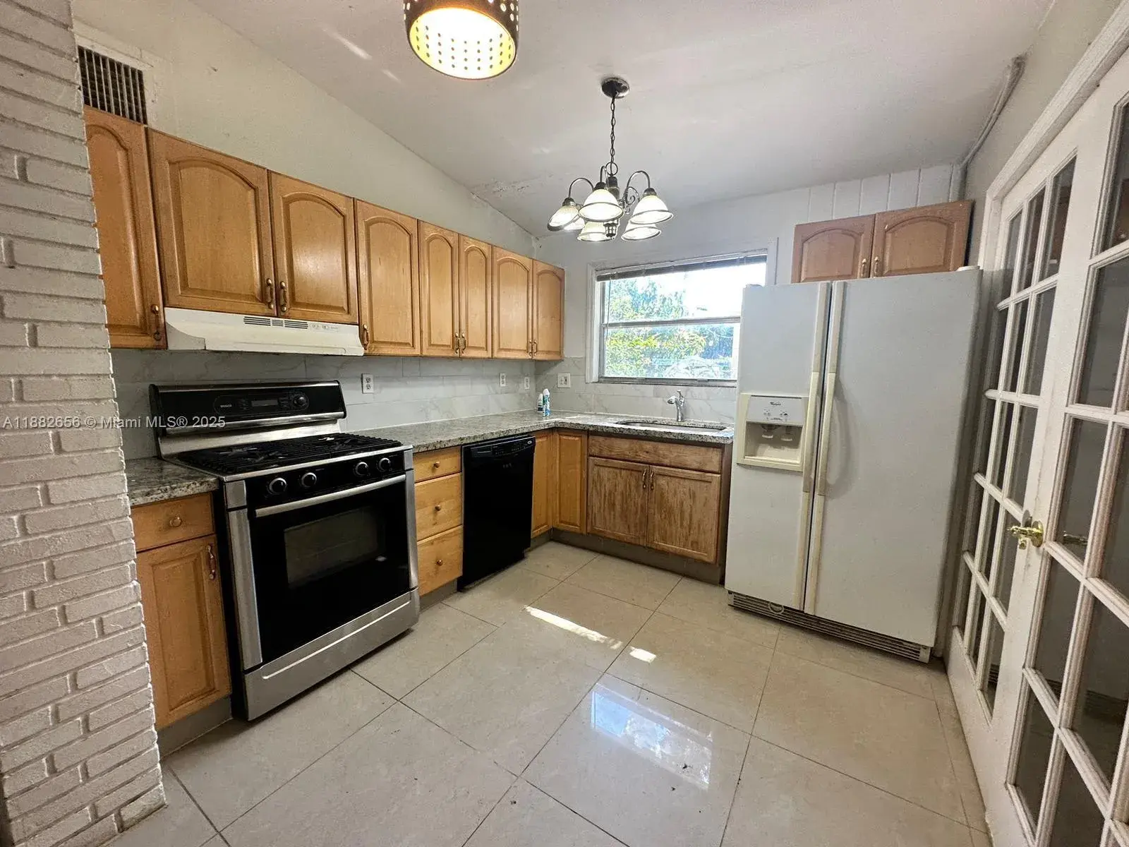 2202 Van Buren St # 1, Hollywood FL 33020