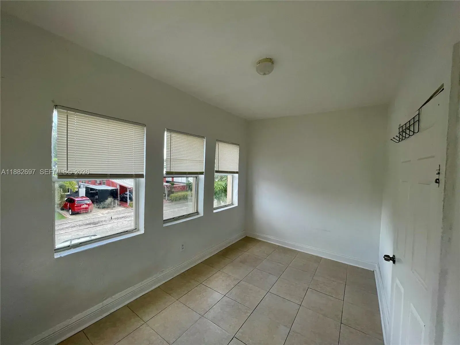 1060 NW 47th St # 5, Miami FL 33127