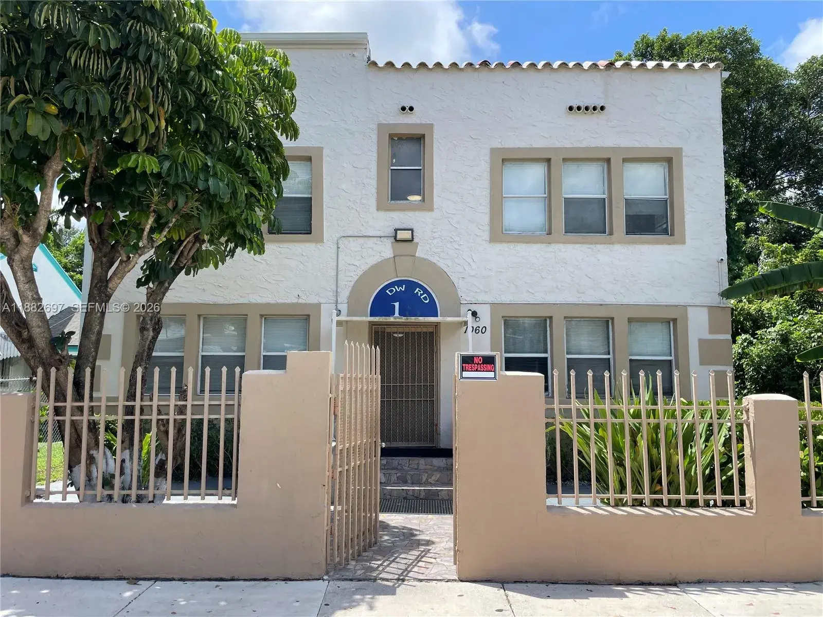 1060 NW 47th St # 5, Miami FL 33127