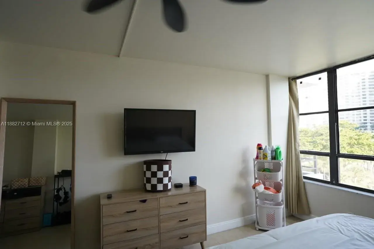 500 Three Islands Blvd # 226, Hallandale Beach FL 33009