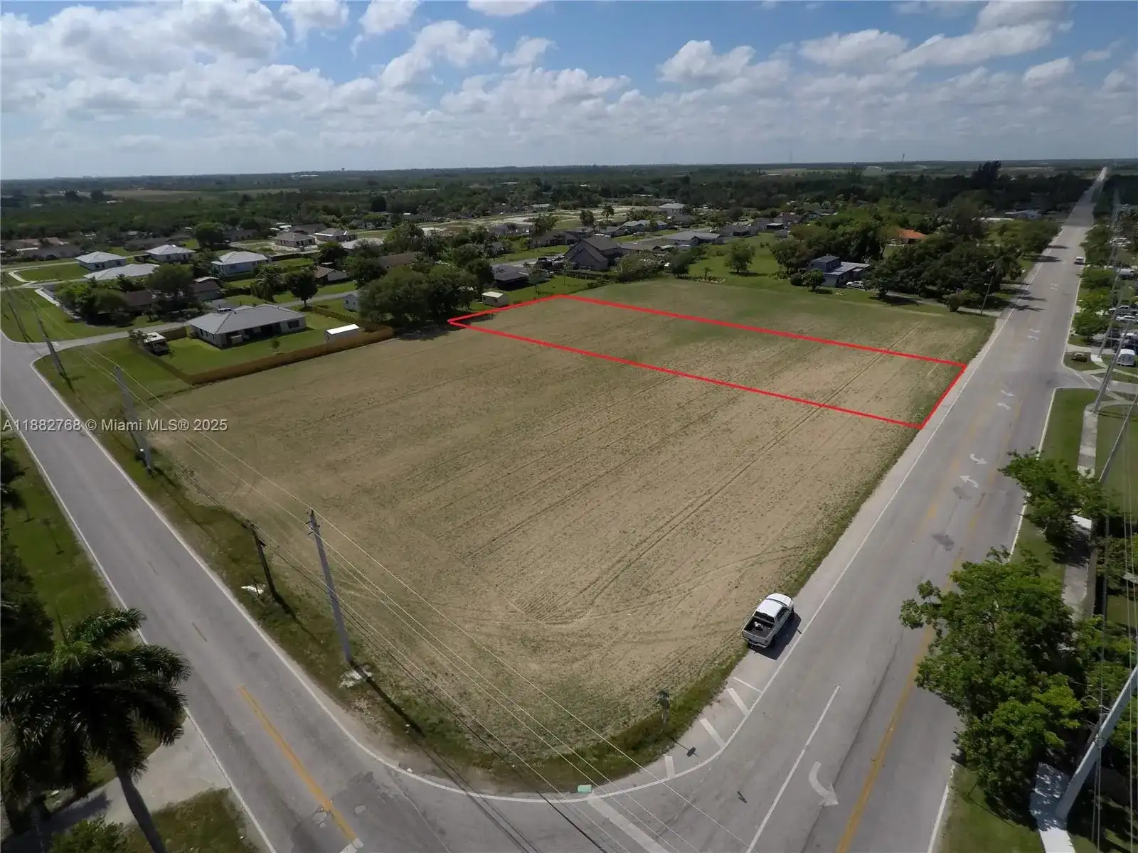 32020 SW 202 Ave, Homestead FL 33030 photo 2