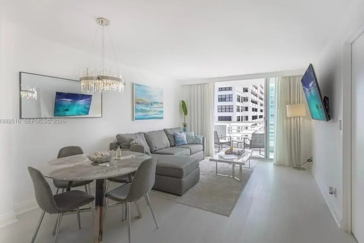 2670 E Sunrise Blvd # 1103, Fort Lauderdale FL 33304