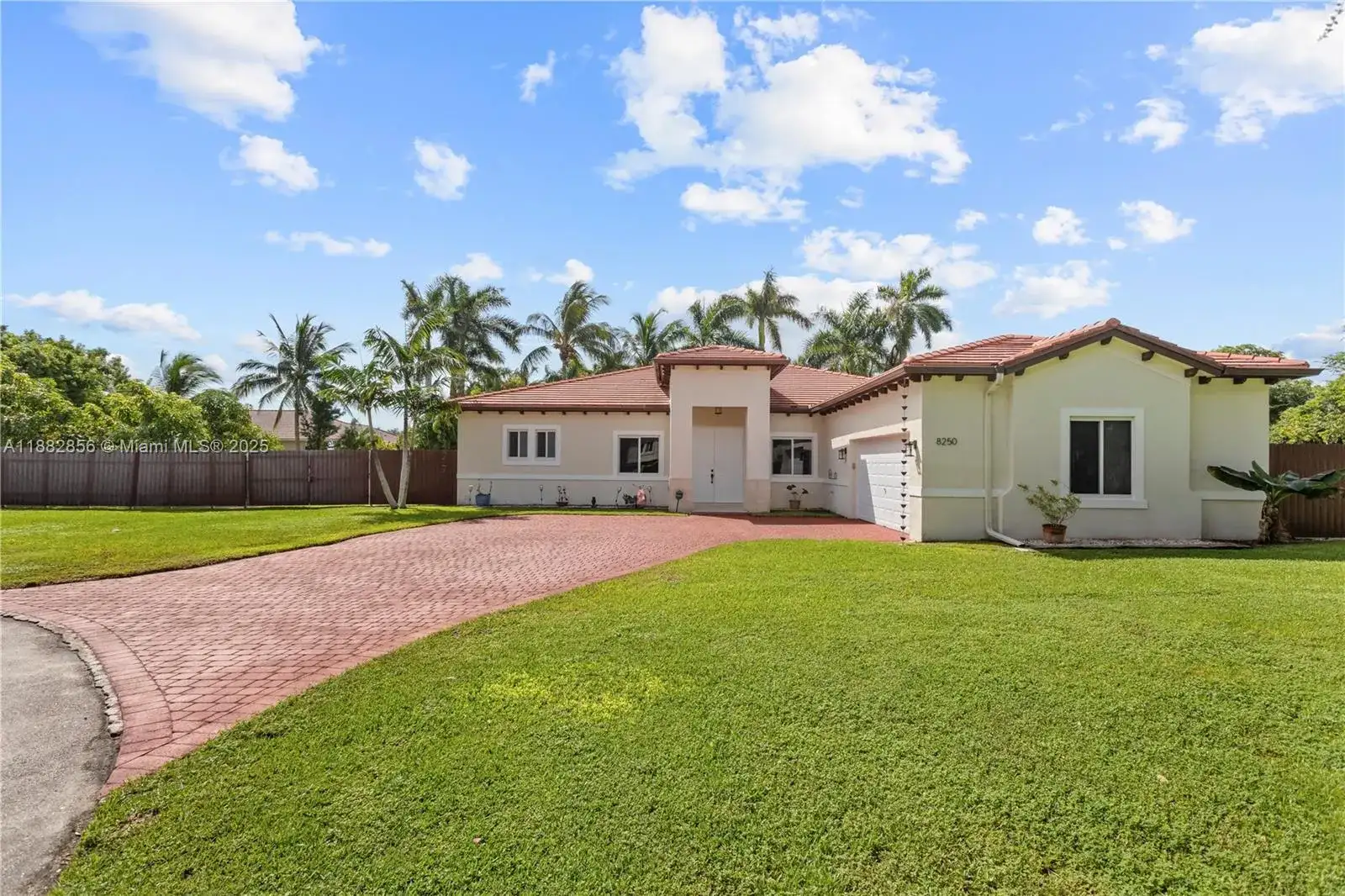 8250 SW 188th Ter, Cutler Bay FL 33157 photo 3