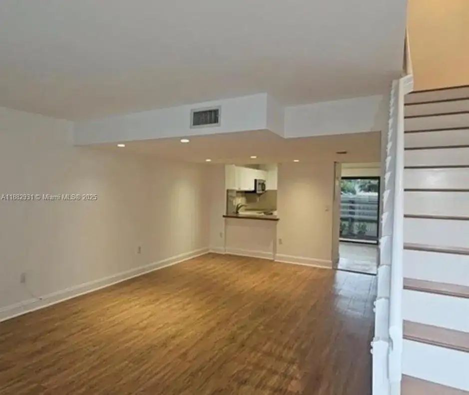 7870 SW 102nd Ln, Miami FL 33156 photo 5