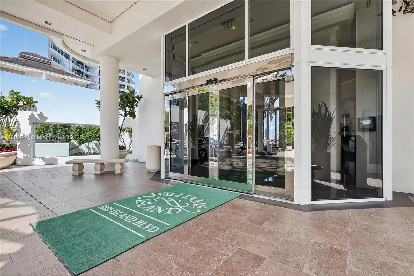 3000 Island Blvd # 906, Aventura FL 33160 photo 3