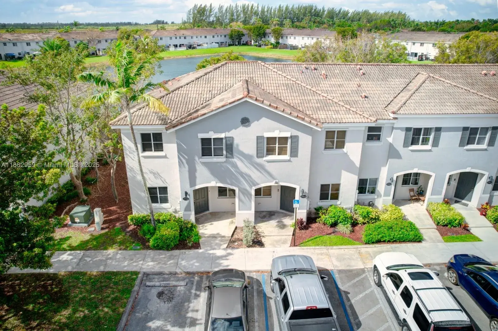 2954 SE 15th Ter, Homestead FL 33035