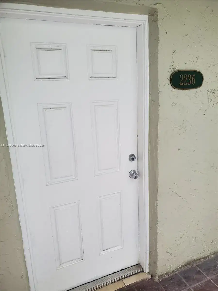 10000 NW 80th Ct # 2236, Hialeah Gardens FL 33016 photo 4
