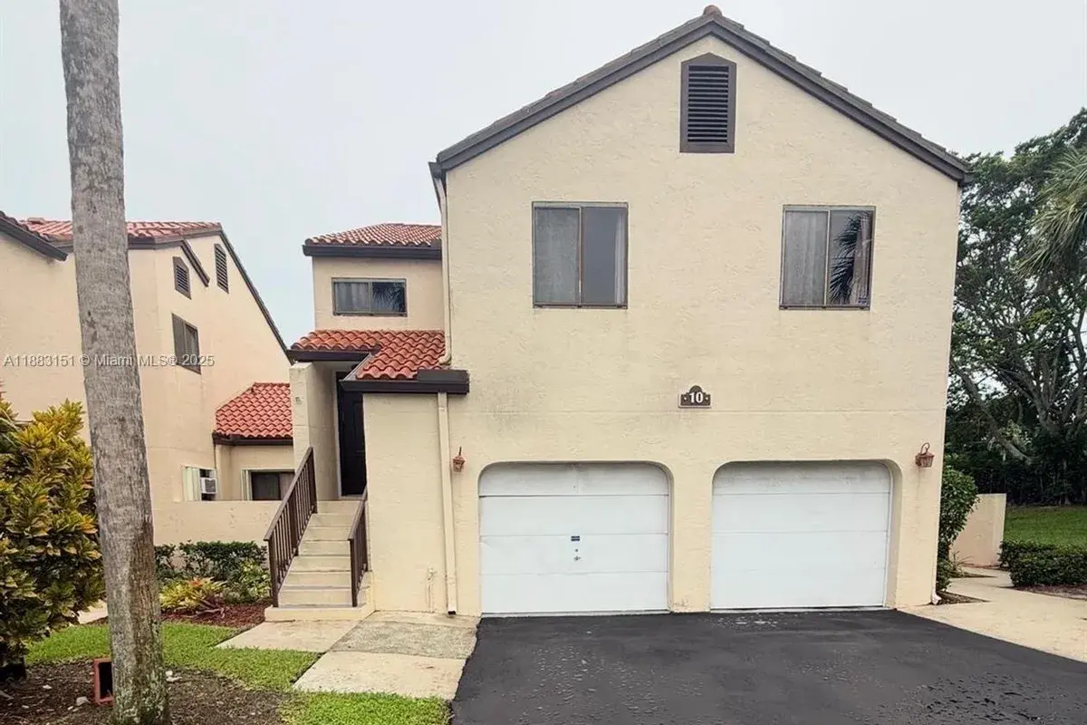 10 Via De Casas Sur # 205, Boynton Beach FL 33426