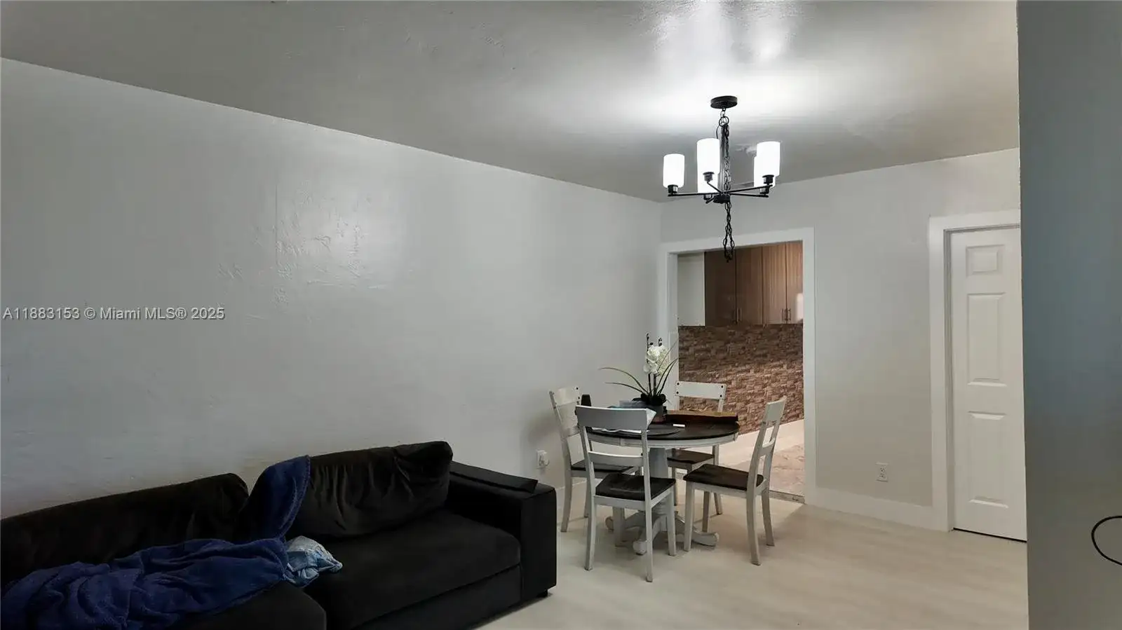 1410 SW 22nd Ave, Miami FL 33145 photo 4
