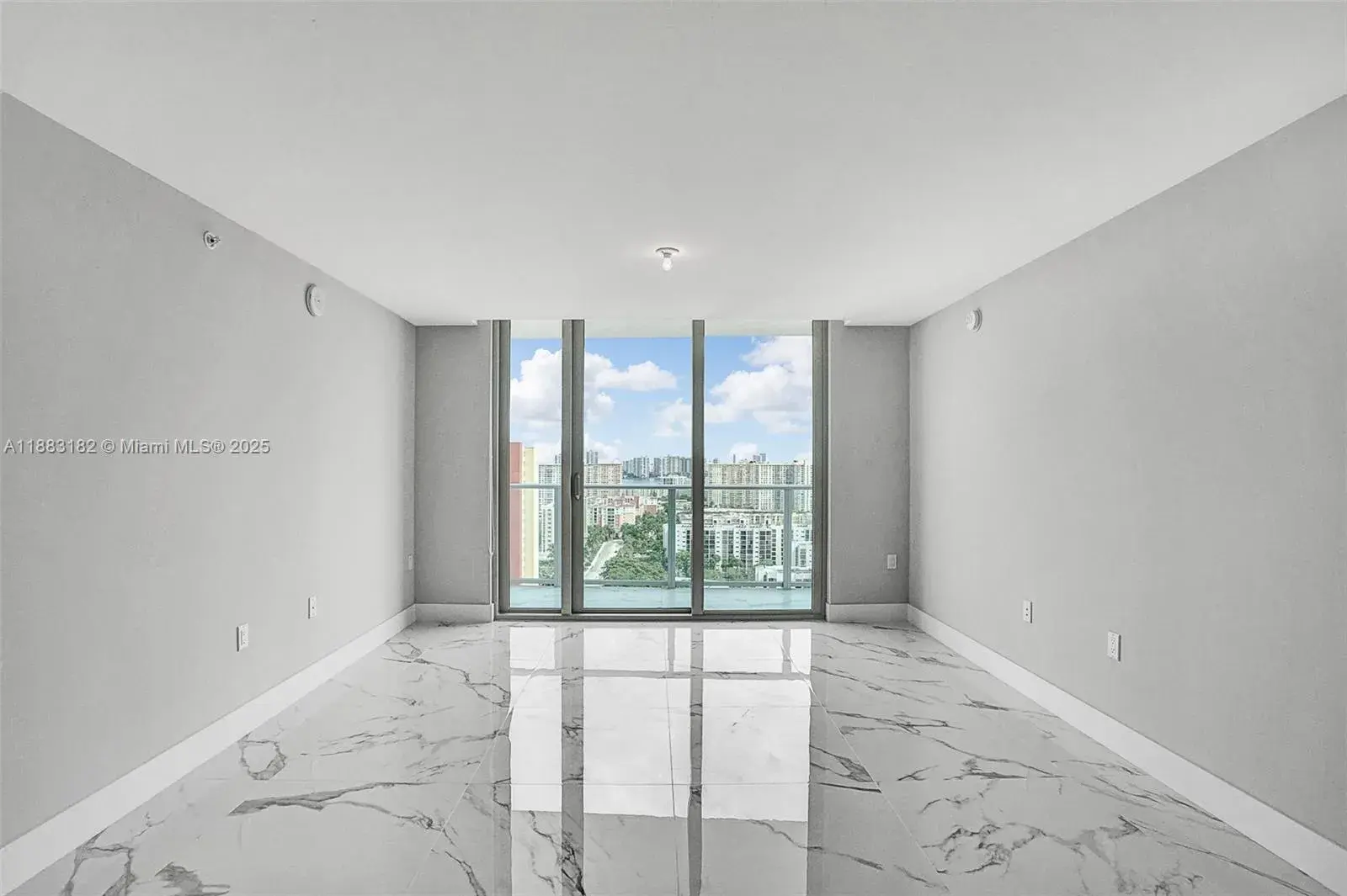 330 Sunny Isles Blvd # 2205, Sunny Isles Beach FL 33160