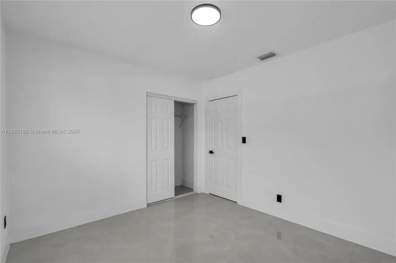 1000 NW 198th St, Miami Gardens FL 33169 photo 3