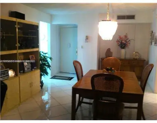 20500 W Country Club Dr # 614, Aventura FL 33180