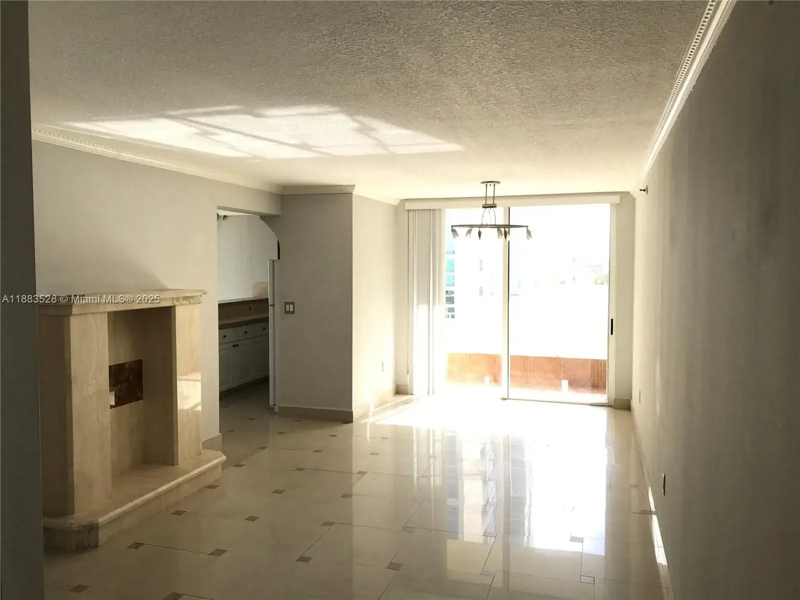 2642 Collins Ave # 406, Miami Beach FL 33140 photo 4