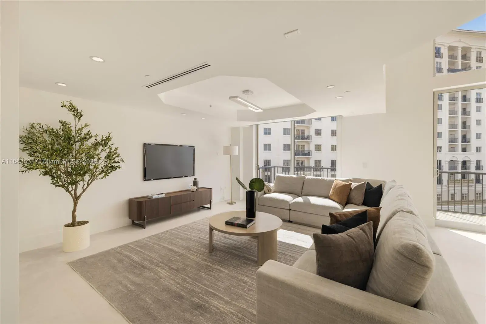 55 Merrick Way # 808, Coral Gables FL 33134