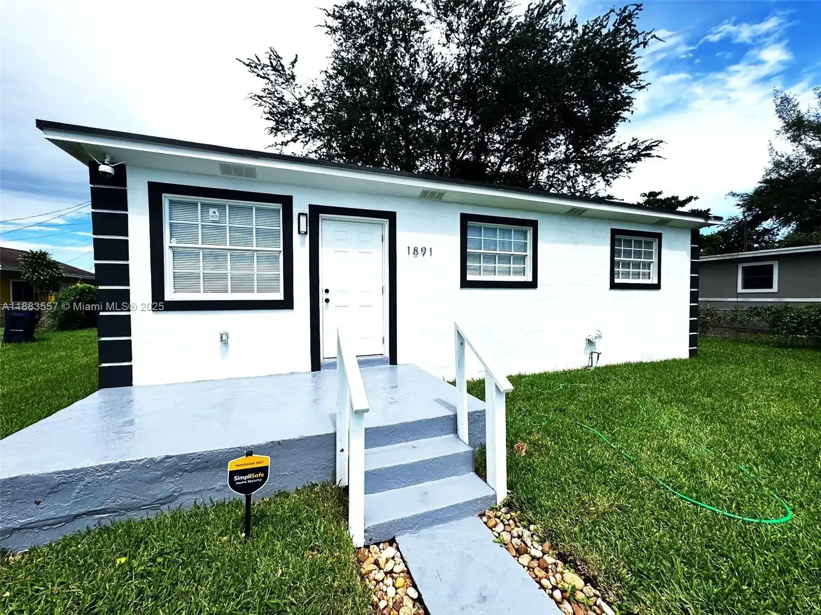 1891 NW 83rd Ter, Miami FL 33147 photo 2