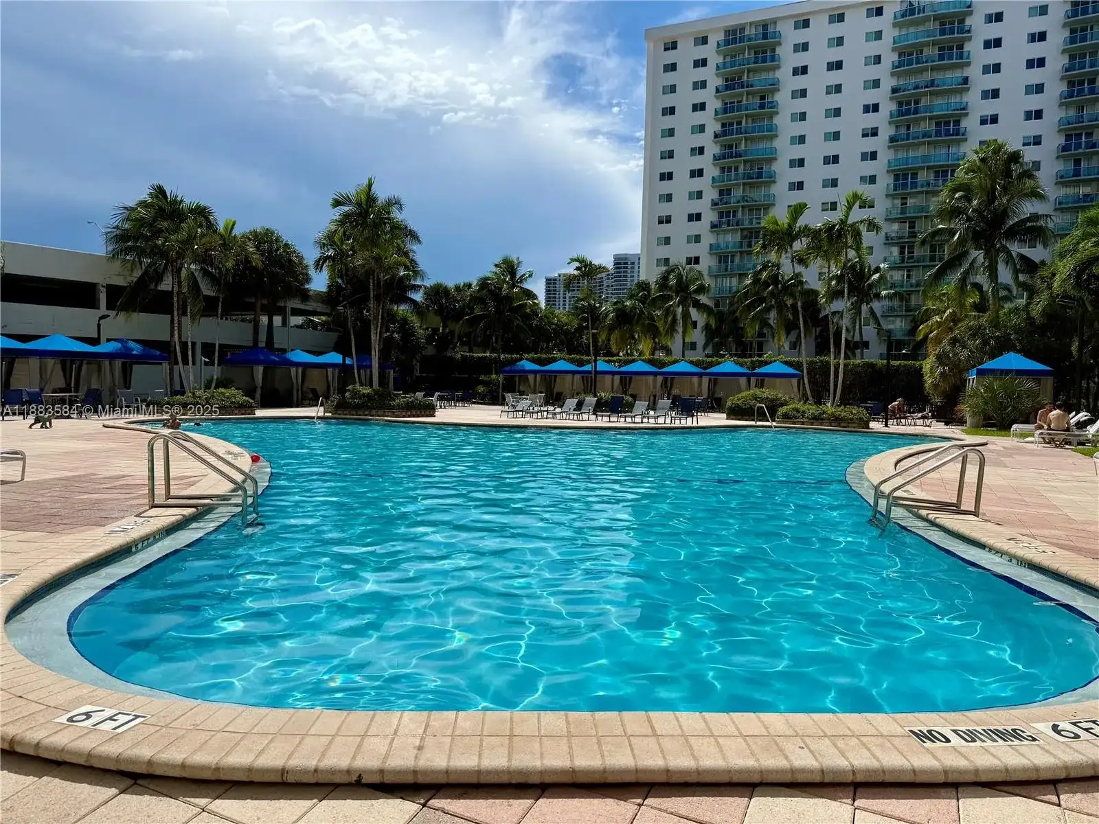 19370 Collins Ave # 620, Sunny Isles Beach FL 33160 photo 2