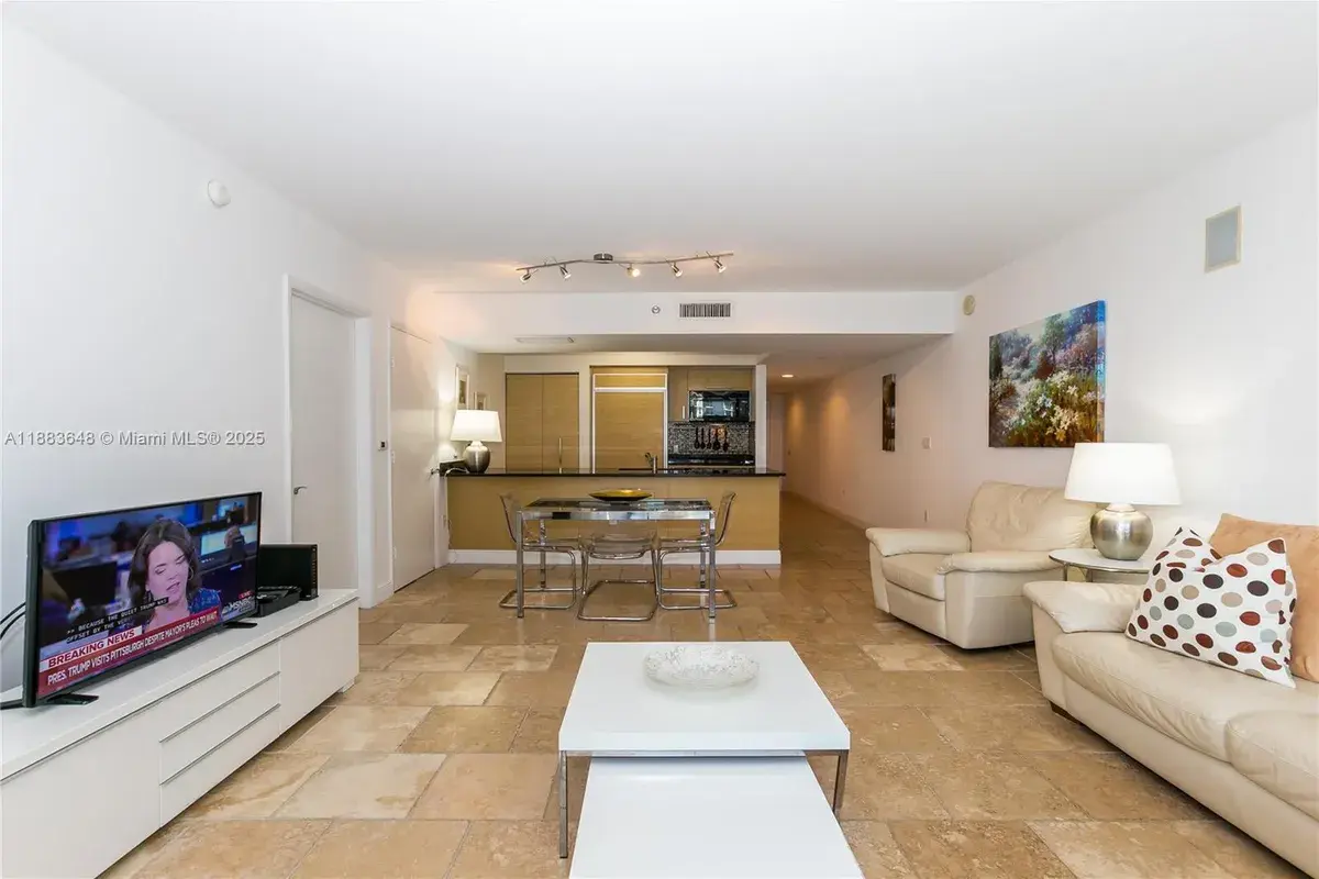 1830 S OCEAN DR # 4010, Hallandale Beach FL 33009