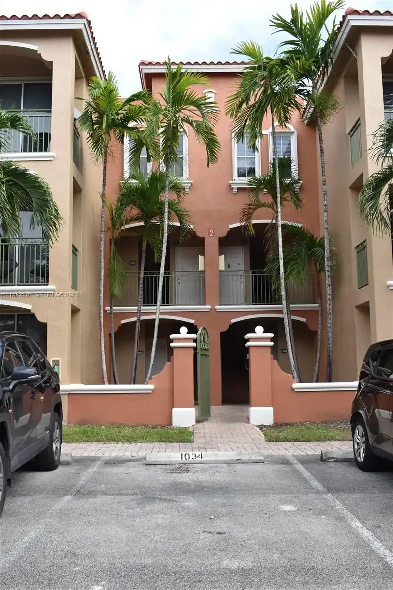 6540 NW 114th Ave # 1426, Doral FL 33178 photo 3