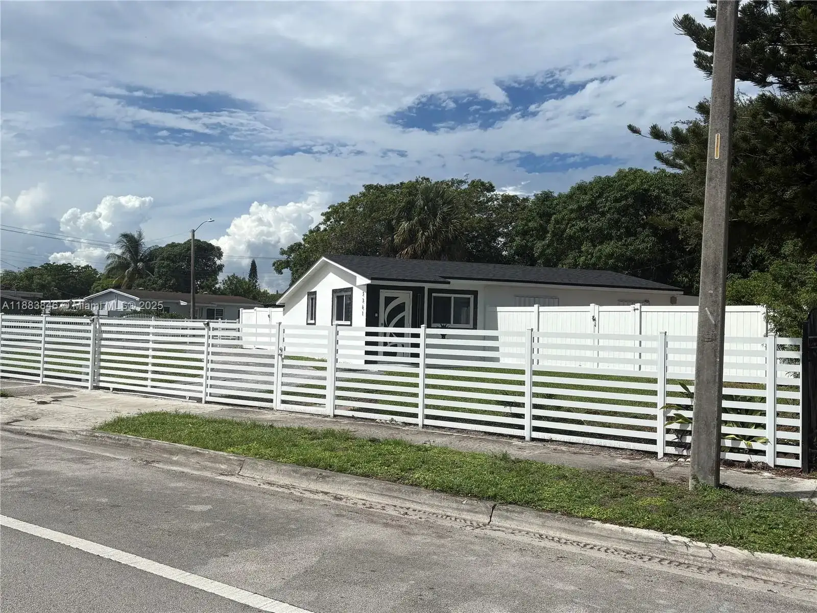 3361 NW 207th St, Miami Gardens FL 33056 photo 3
