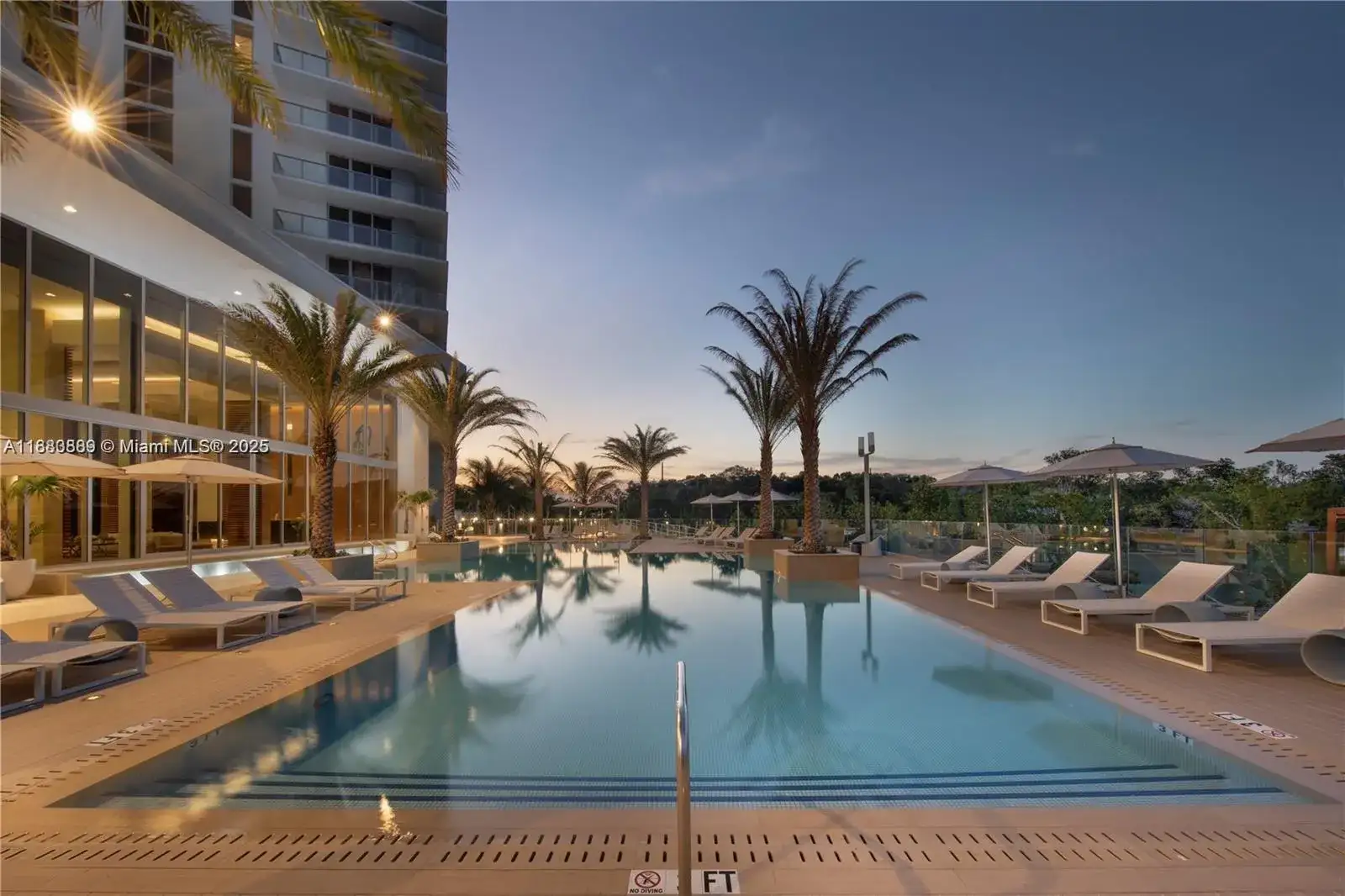 16385 Biscayne Blvd # 1717, North Miami Beach FL 33160 photo 5
