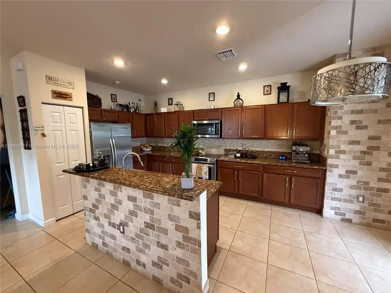 11922 SW 154th Path, Miami FL 33196 photo 5