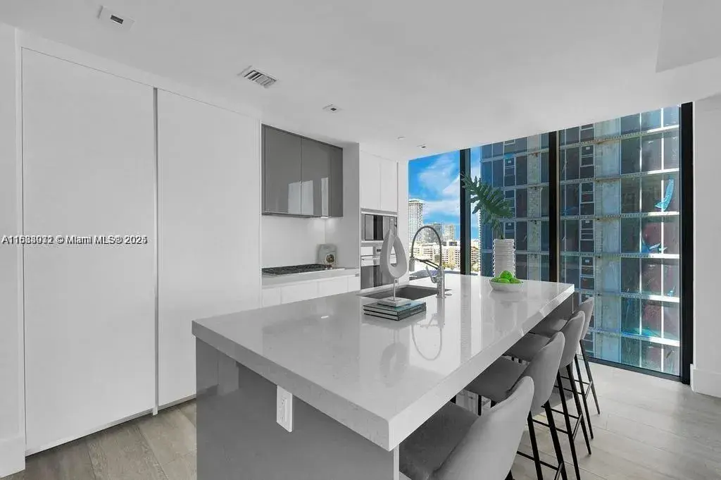 788 NE 23rd St # 1402, Miami FL 33137