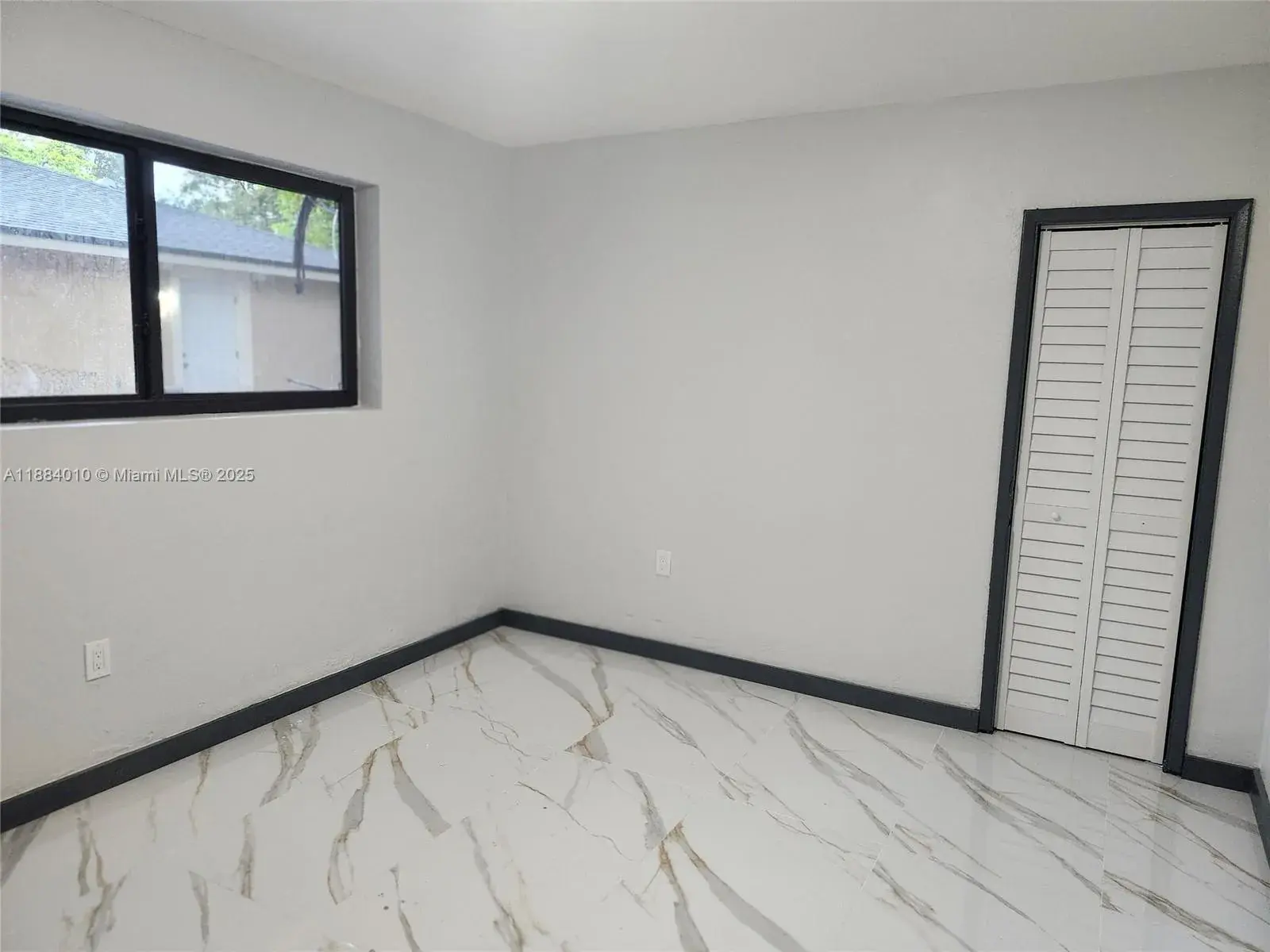 184 NW 58th St # 184, Miami FL 33127
