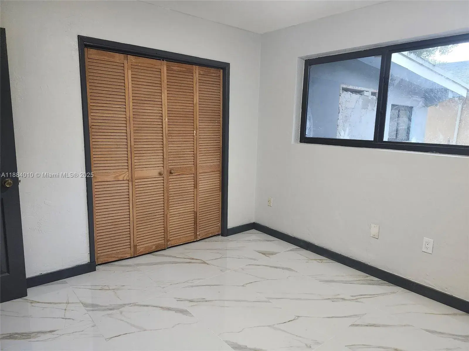 184 NW 58th St # 184, Miami FL 33127