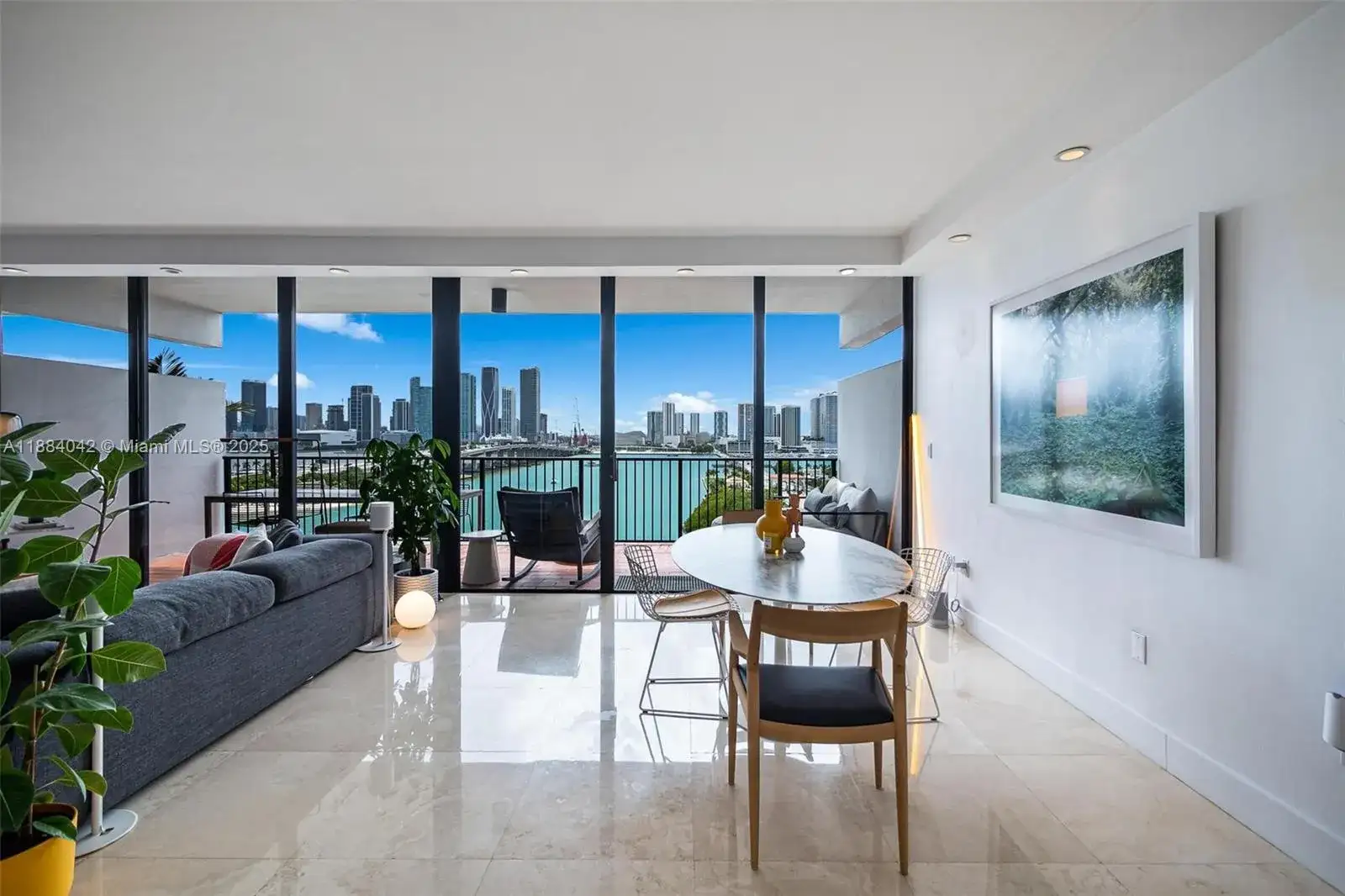 1000 Venetian Way # 1108, Miami FL 33139 photo 4