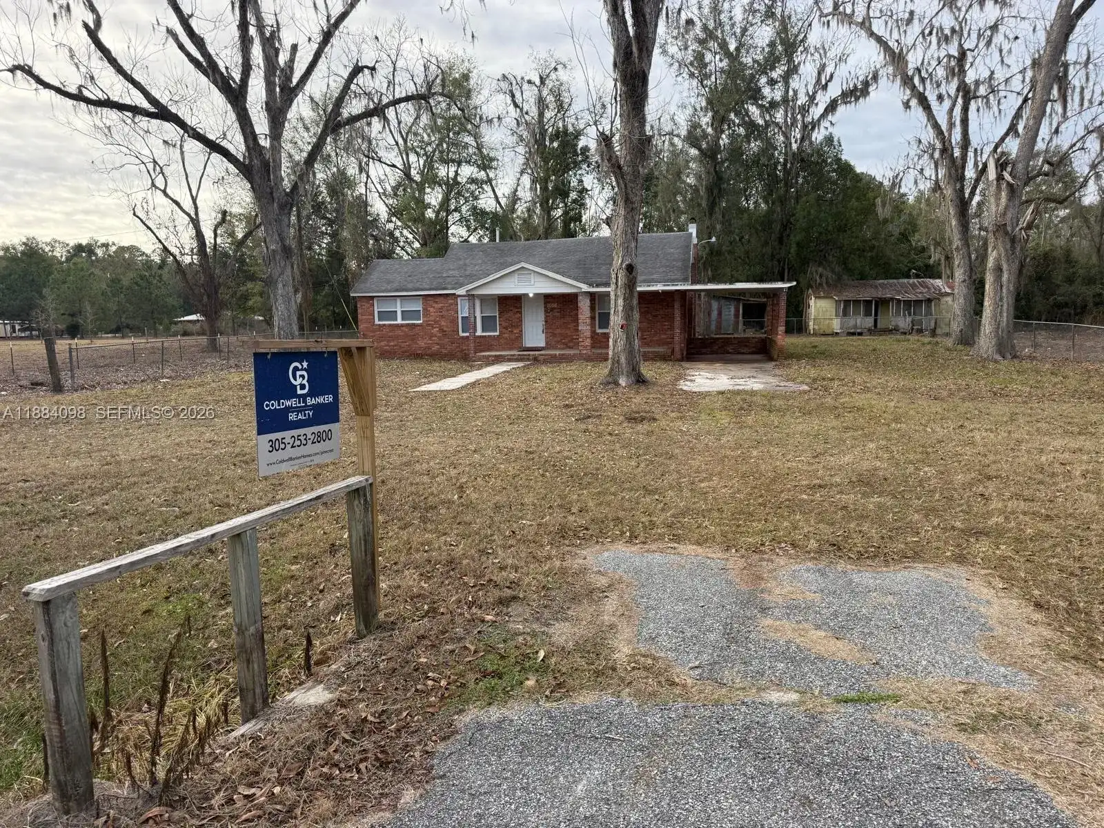1056 NE Scott street, Other City - In The State Of Florida FL 32064 photo 4