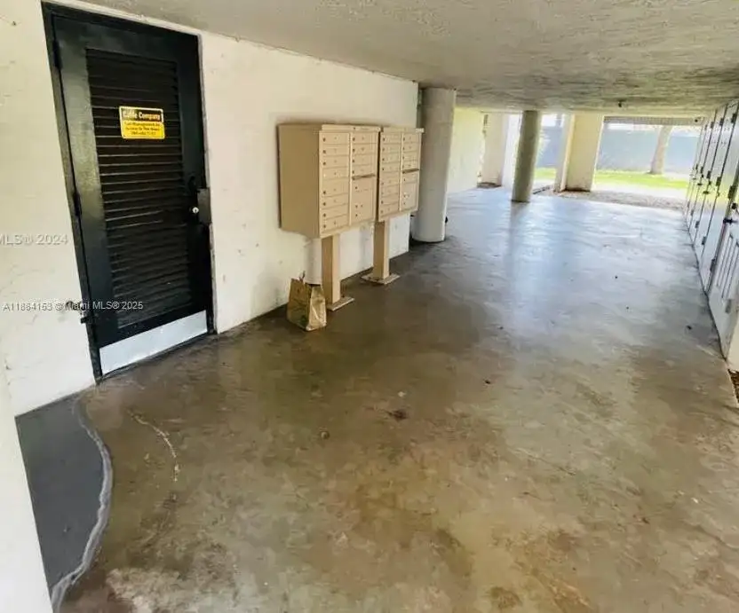 16220 NW 2nd Ave # 213, Miami FL 33169 photo 3
