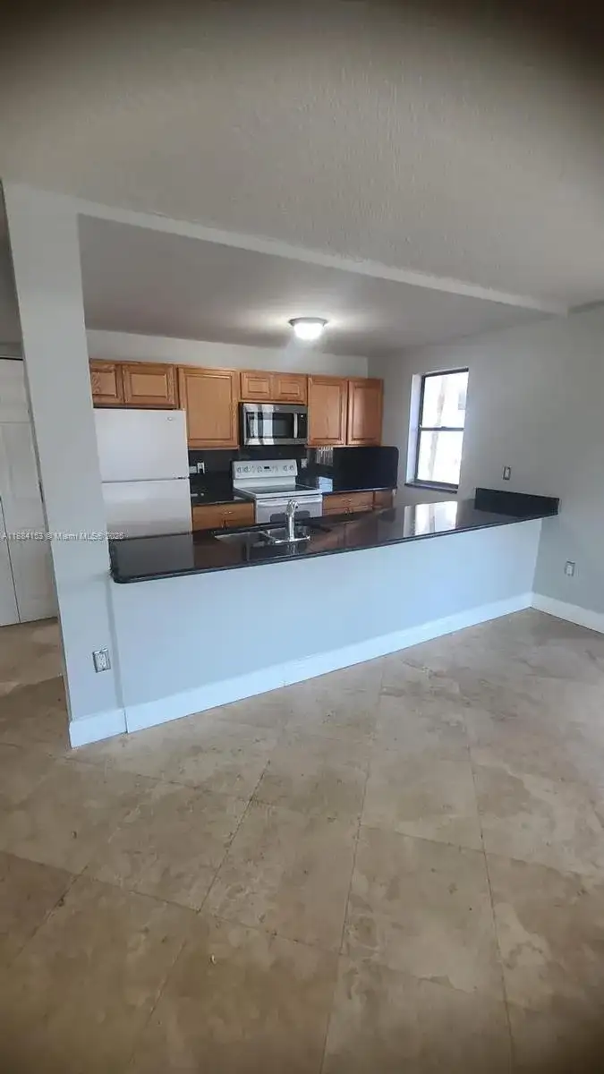 16220 NW 2nd Ave # 213, Miami FL 33169 photo 5