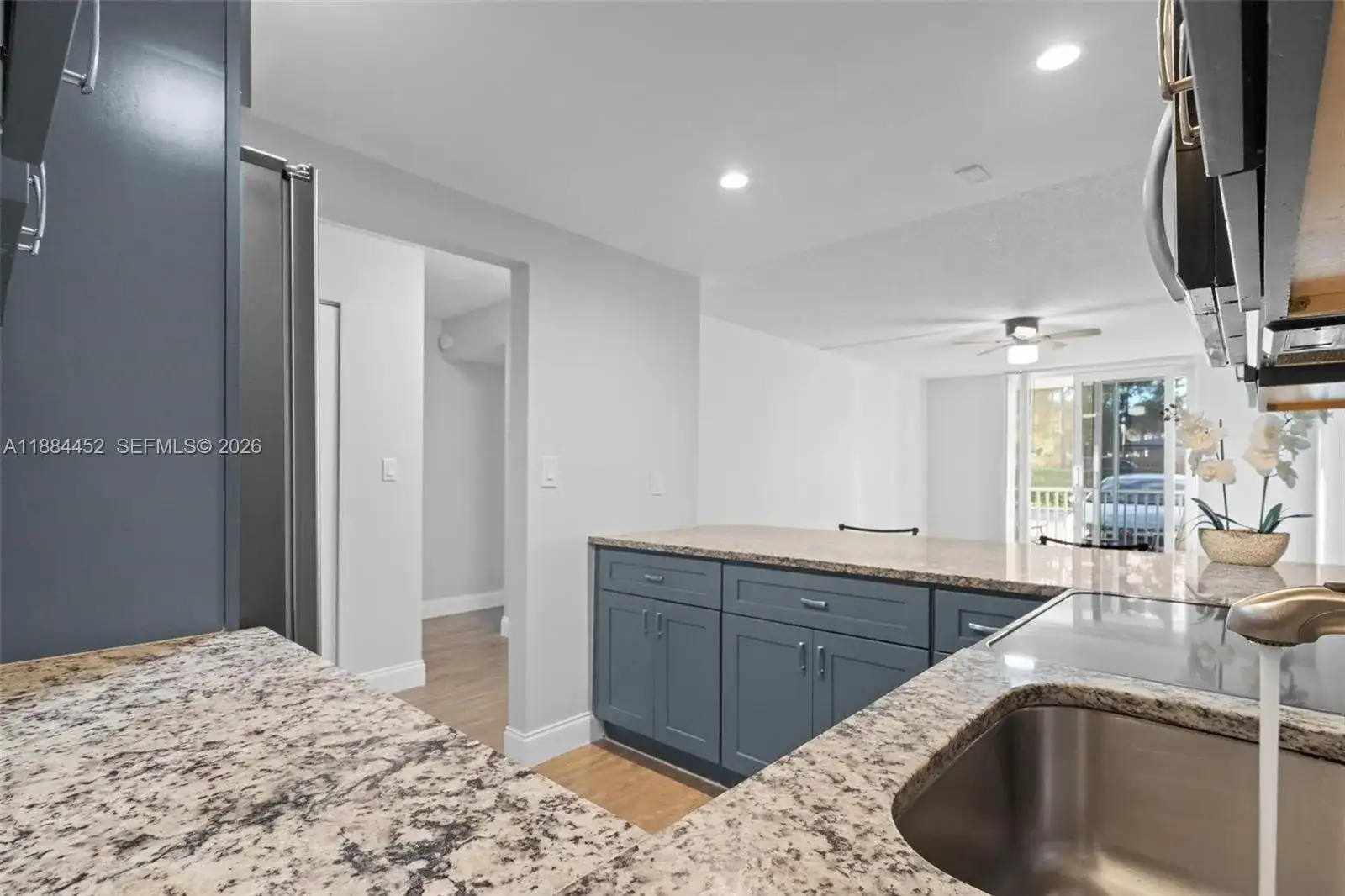 16851 NE 23rd Ave # A107, North Miami Beach FL 33160 photo 5