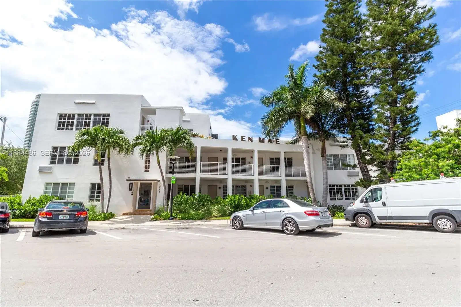 1241 14th St # 9, Miami Beach FL 33139 photo 2