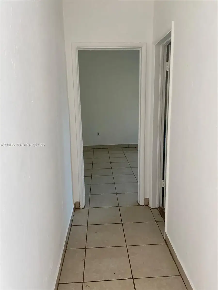 100 NW 16th Ave # 3, Miami FL 33125 photo 4