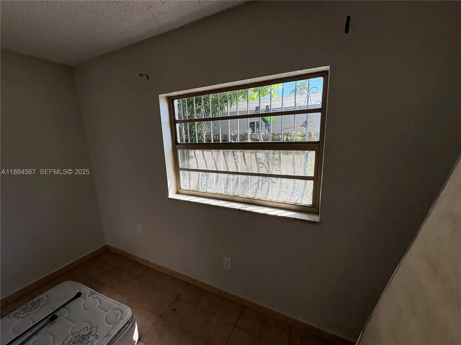 2395 NW 4th Street # 1, Miami FL 33125 photo 2