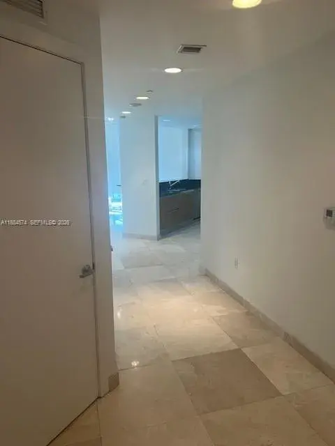 1050 BRICKELL # 3314, Miami FL 33131