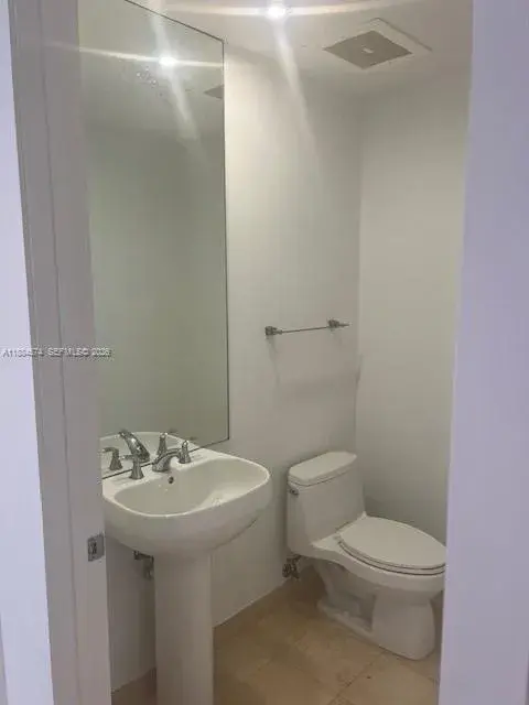 1050 BRICKELL # 3314, Miami FL 33131