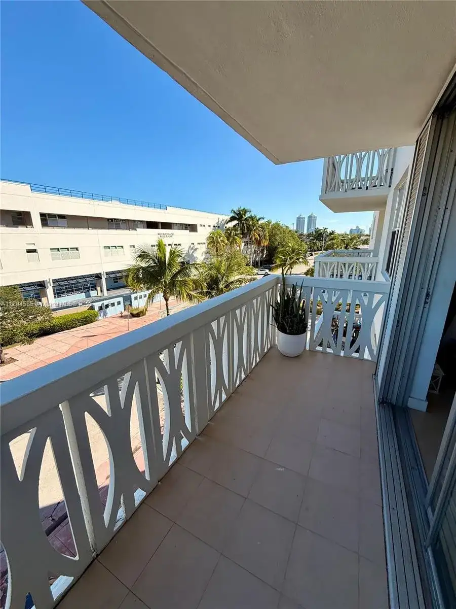 4142 N Jefferson Ave # 4D, Miami Beach FL 33140 photo 4