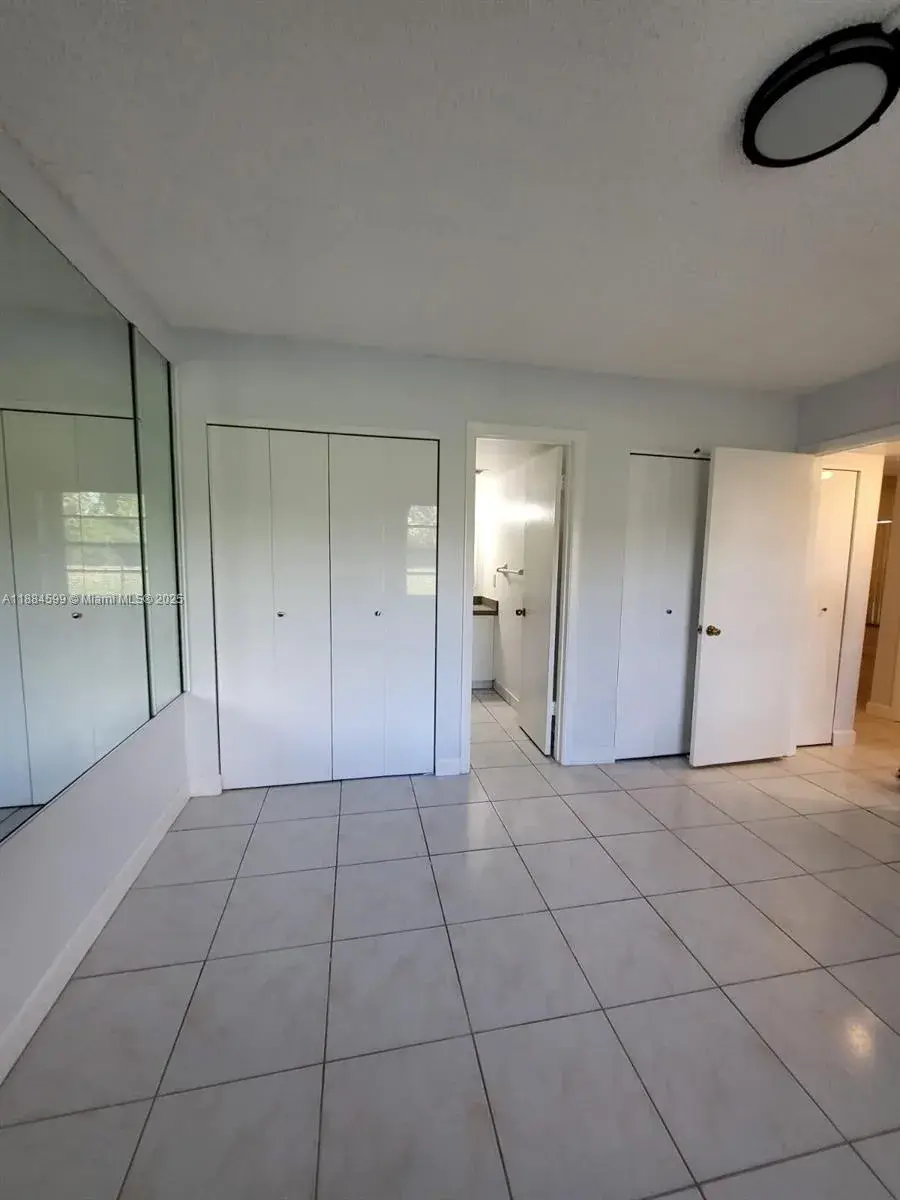 11484 Royal Palm Blvd # 11484, Coral Springs FL 33065