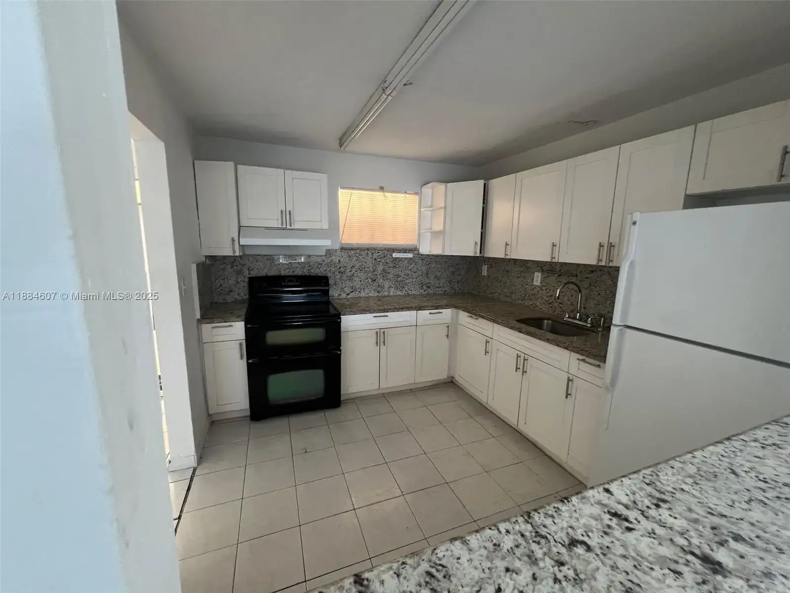 887 W 29th St # 1, Hialeah FL 33012 photo 2