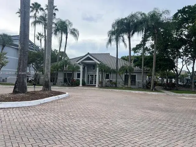 11295 W Atlantic Blvd # 107, Coral Springs FL 33071